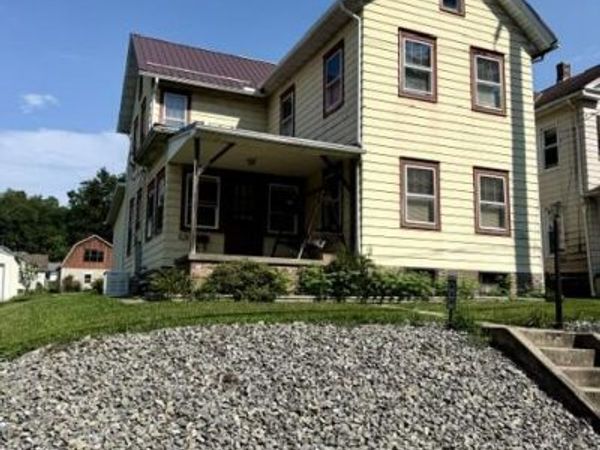 629 FRONT Street, Northumberland, PA 17857