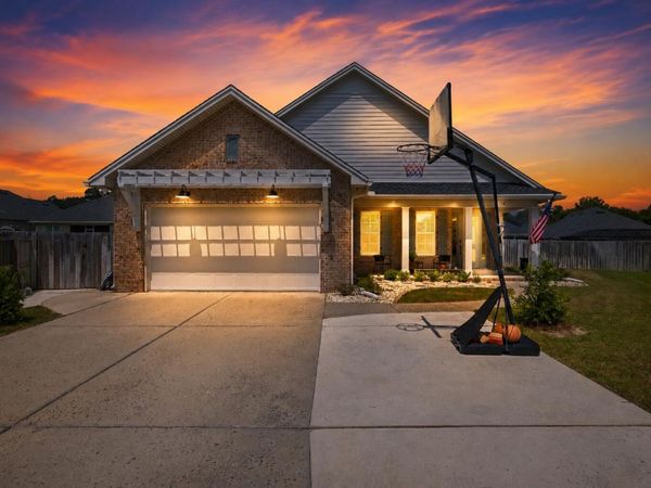 106 Amelia Rae Circle, Valparaiso, FL 32580