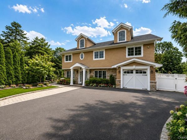 70 Nursery Street, Locust Valley, NY 11560