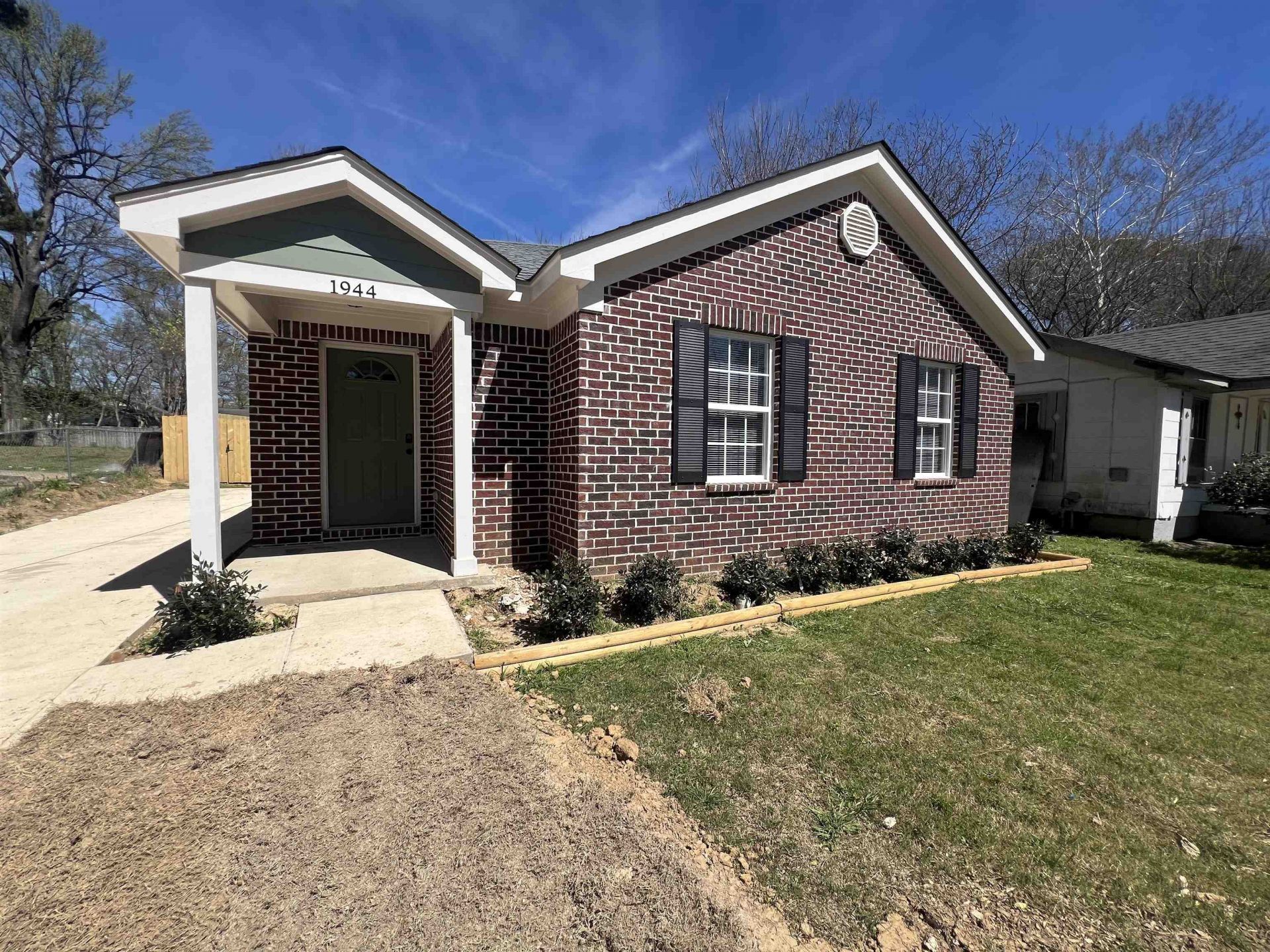 1944 Pinedale Ave, Memphis, TN 38127 Main Photo