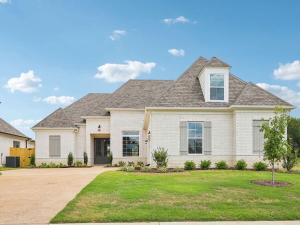 105 GRACIE VALLEY DR, Oakland, TN 38060