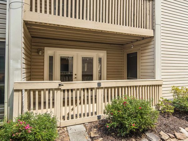6744 QUAIL HOLLOW CT, Unit 1, Memphis, TN 38120