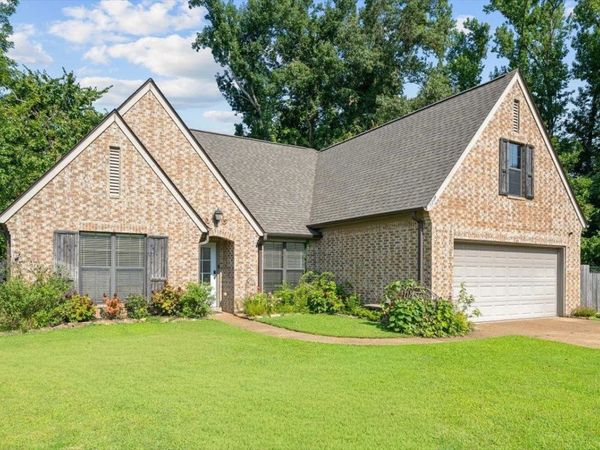 5149 OLIVER GROVE LN, Bartlett, TN 38002