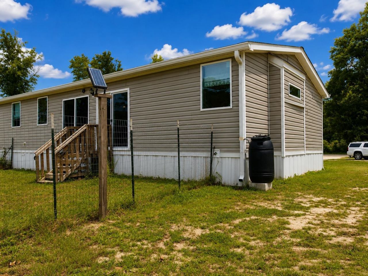 616 NE Hillside Terrace, Lee, FL 32059 Photo