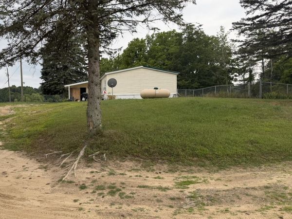 7519 Guy Road, Nashville, MI 49073