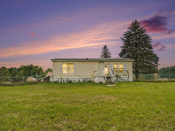 7519 Guy Road, Nashville, MI 49073