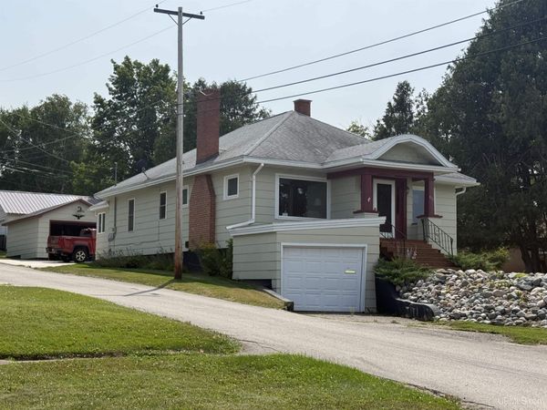 815 Erie Avenue, Crystal Falls, MI 49920