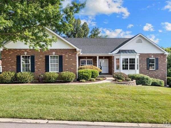 241 Greenburn Drive, Weldon Spring, MO 63304