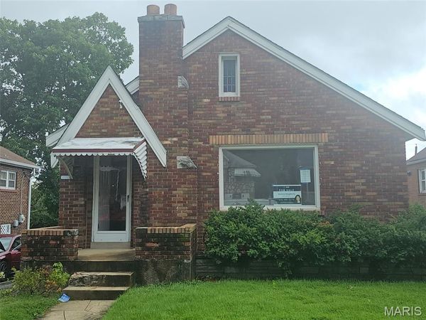 6708 Edison Avenue , St Louis, MO 63121