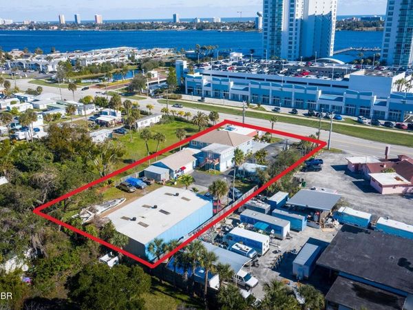 218 Riverside Drive, Holly Hill, FL 32117