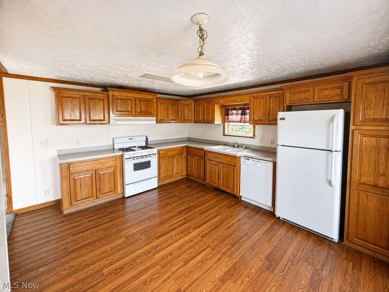 18630 Fifth Street, Beloit, OH 44609 Photo 10