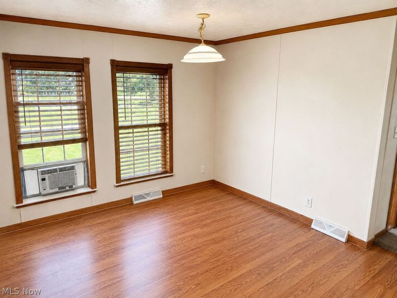 18630 Fifth Street, Beloit, OH 44609 Photo 12