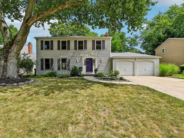 3425 Palmer Drive, Rocky River, OH 44116