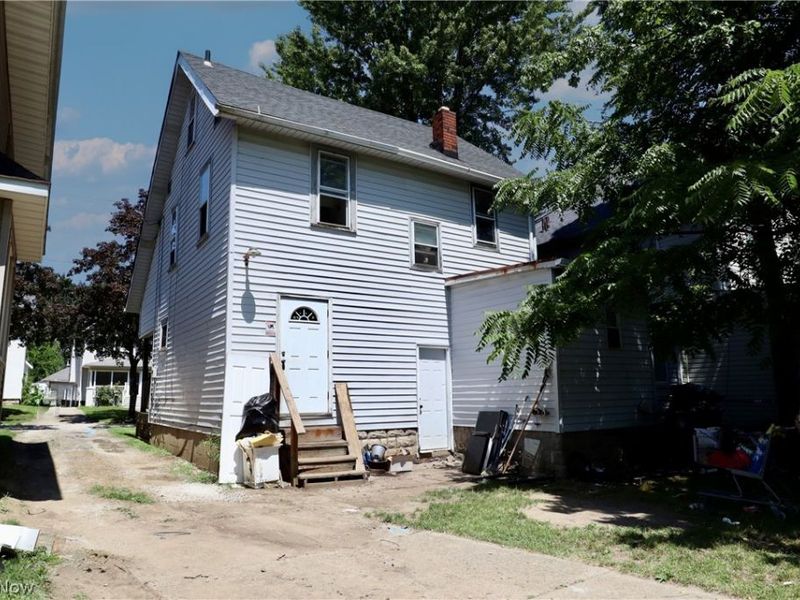 48 E Brookside Avenue , Akron, OH 44301 Photo 3