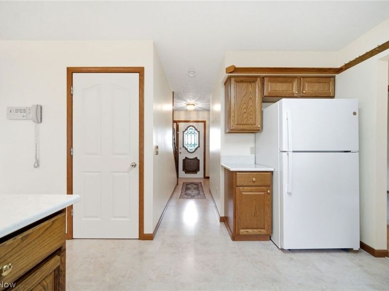 335 Radley Drive , Painesville, OH 44077 Photo 14