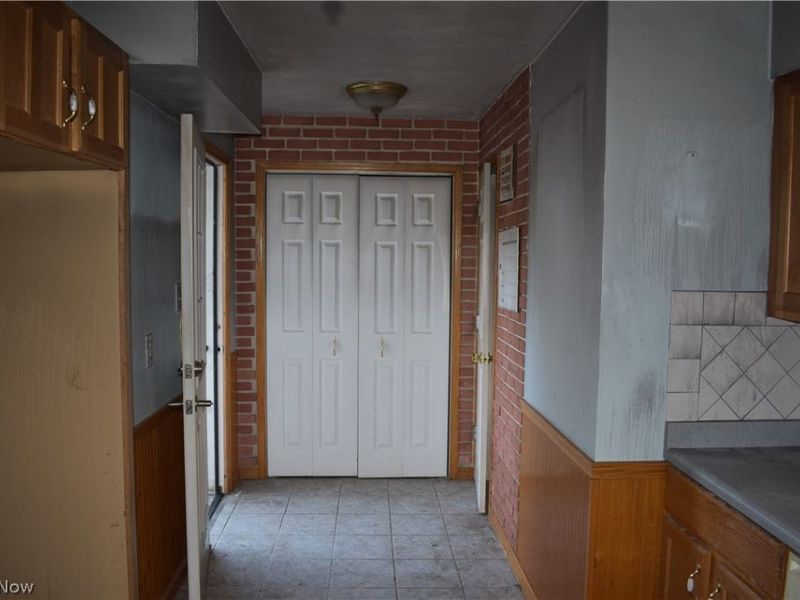 368 Sexton Street , Struthers, OH 44471 Photo 11