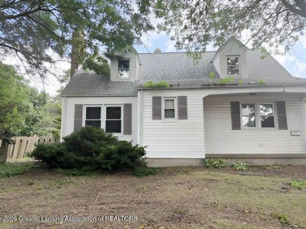 1018 Ada Street, Owosso, MI 48867