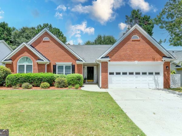 1581 Highland Bluff Court, Suwanee, GA 30024