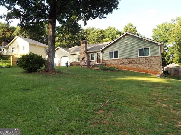 2362 Westridge Drive, Snellville, GA 30078