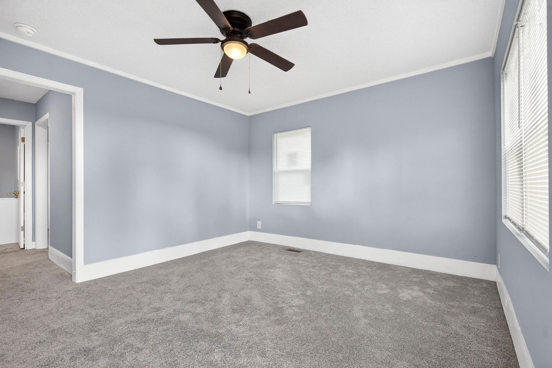 378 Mingo Street Photo 10
