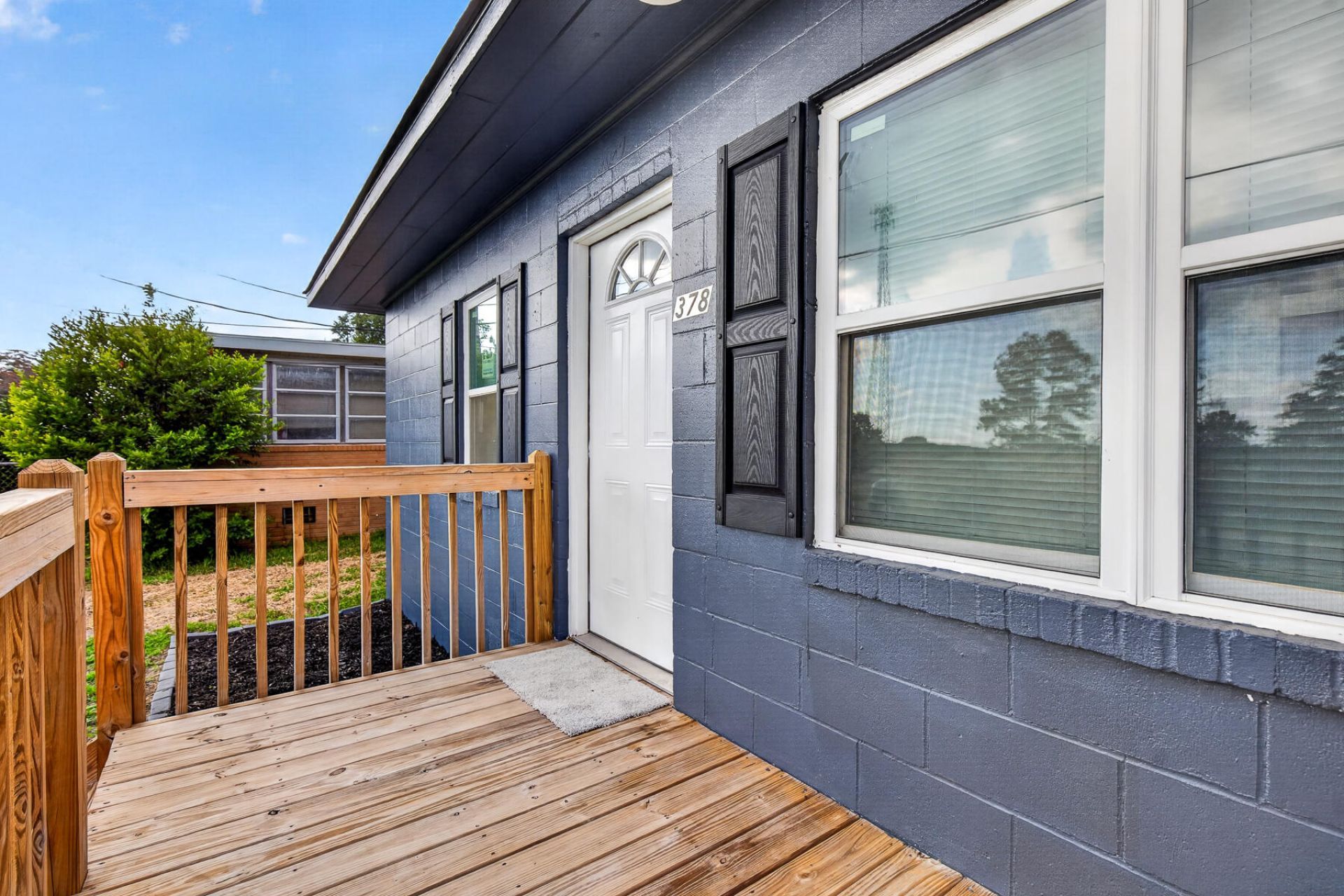 378 Mingo Street Photo 6