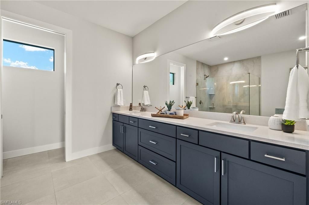 707 NW 38th Ave, Cape Coral, FL 33993 Photo