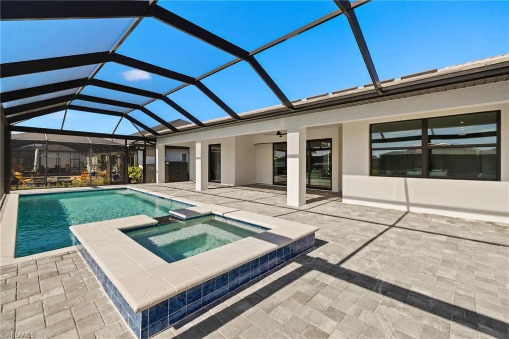 707 NW 38th Ave, Cape Coral, FL 33993 Photo