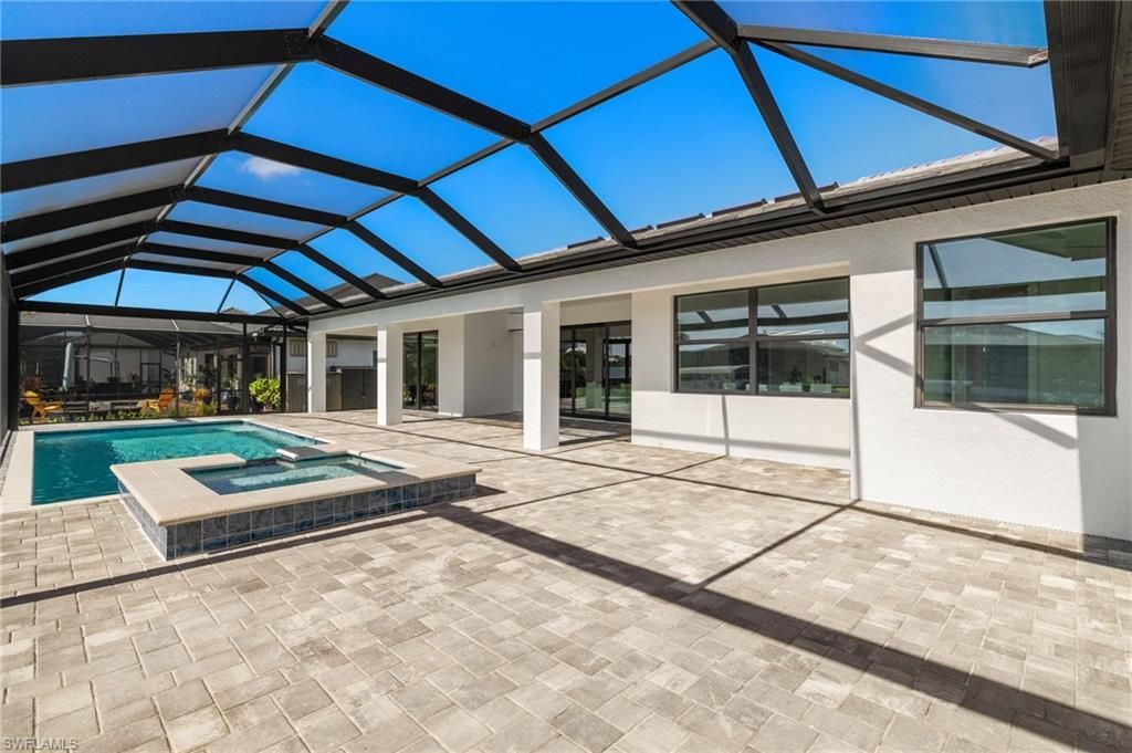 707 NW 38th Ave, Cape Coral, FL 33993 Photo