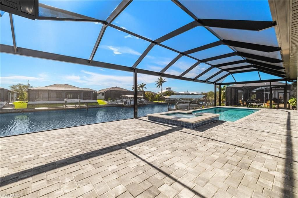 707 NW 38th Ave, Cape Coral, FL 33993 Photo