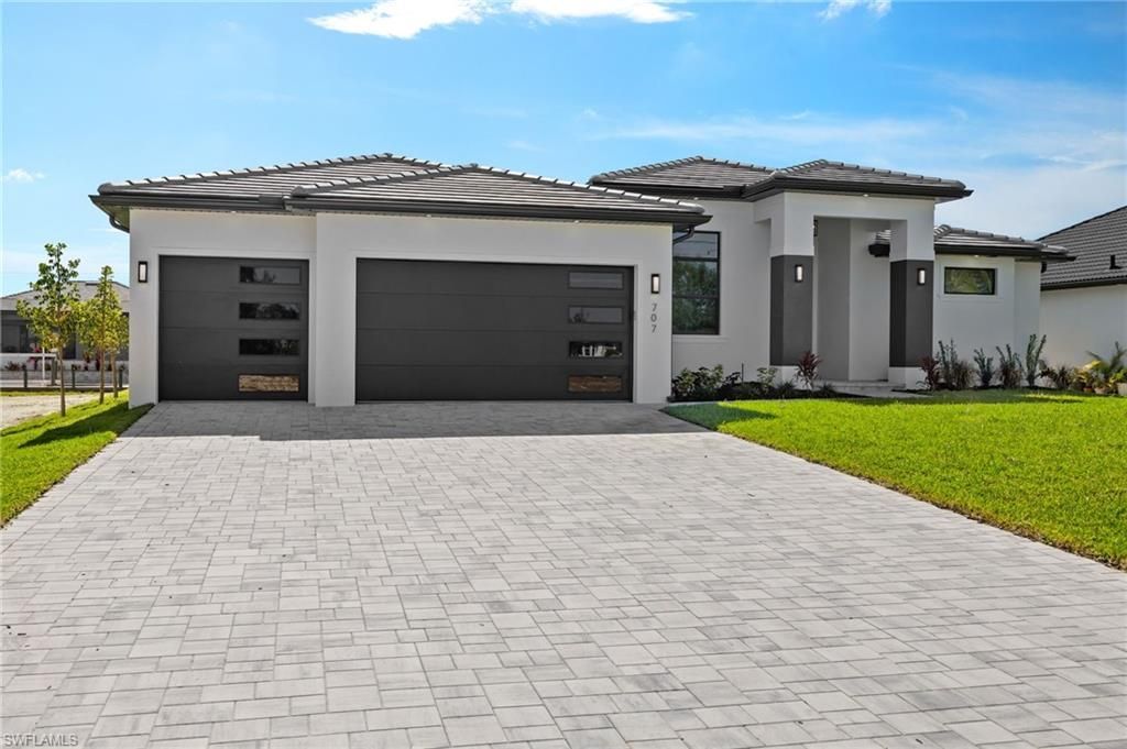 707 NW 38th Ave, Cape Coral, FL 33993 Photo