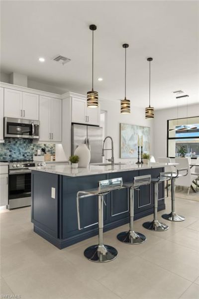 707 NW 38th Ave, Cape Coral, FL 33993 Photo