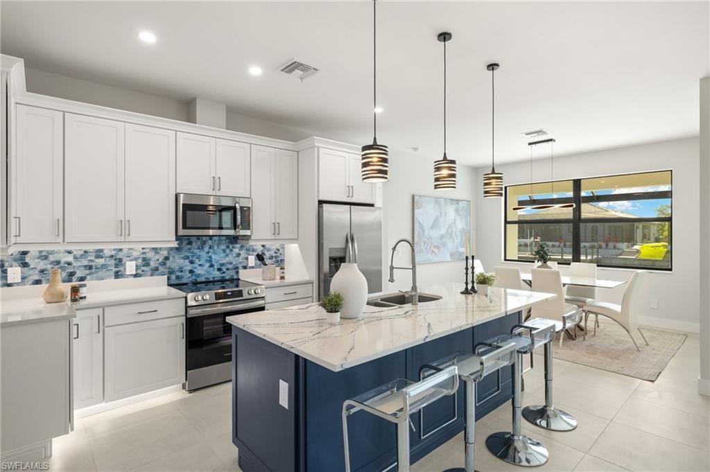 707 NW 38th Ave, Cape Coral, FL 33993 Photo