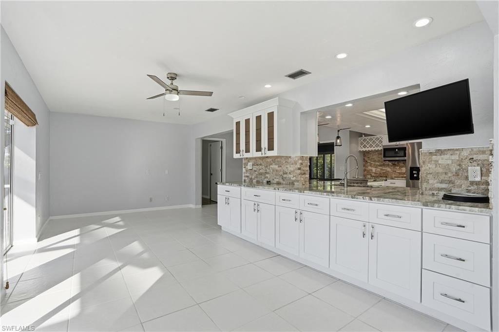 5964 Baker Ct, Fort Myers, FL 33919 Photo