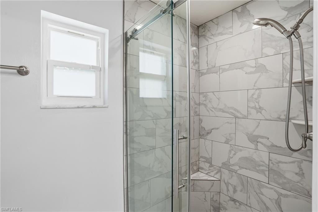 5964 Baker Ct, Fort Myers, FL 33919 Photo