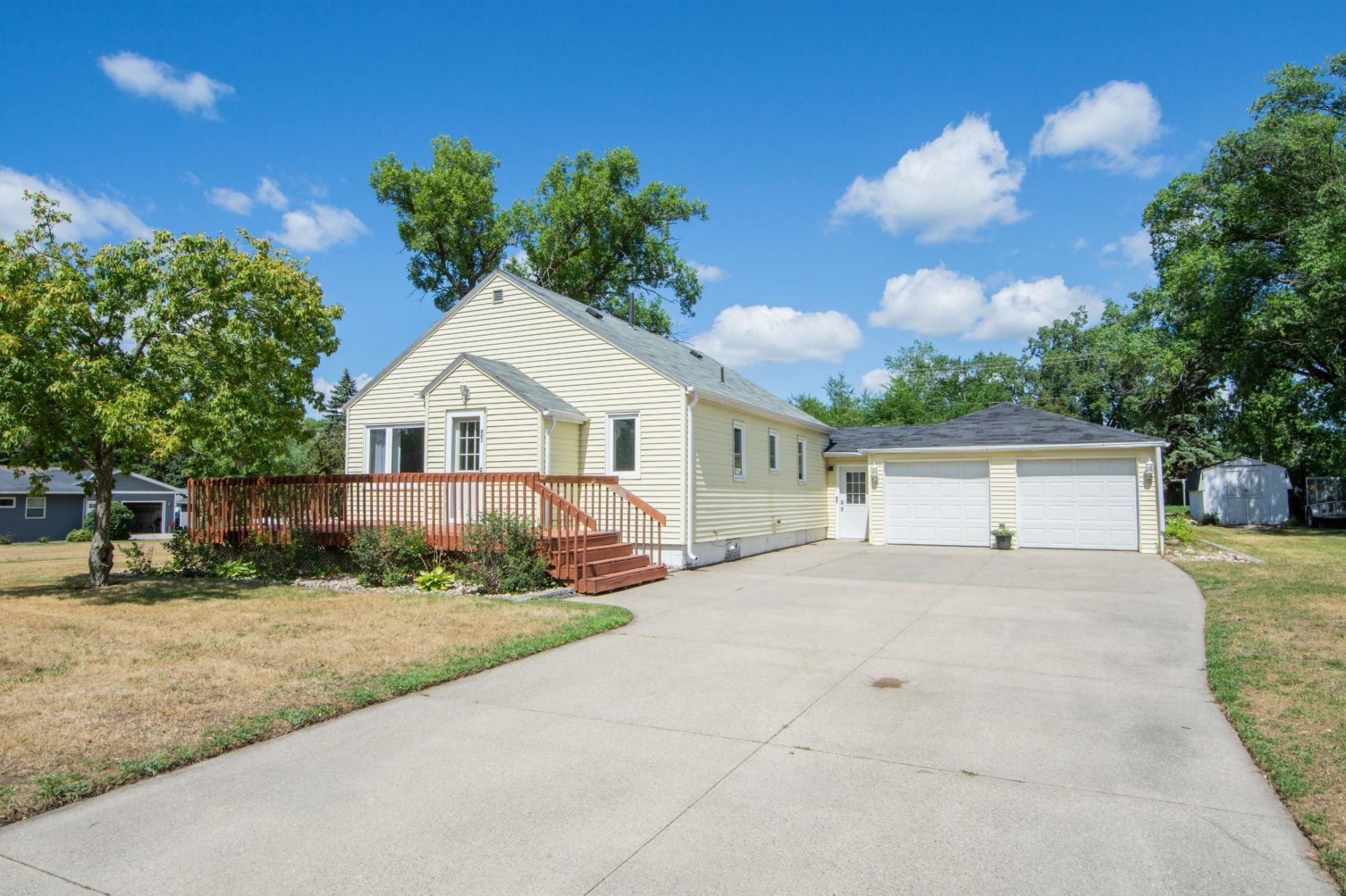 401 Lincoln Avenue Ne, Fertile, MN 56540 Main Photo