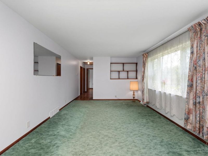 1056 Terrydel Lane, Pierce Twp, OH 45245 Photo 16