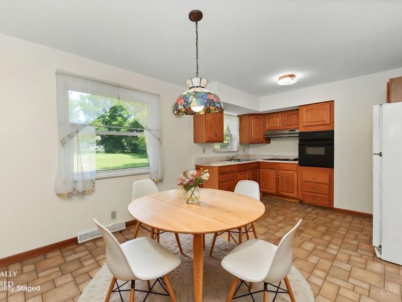 1056 Terrydel Lane, Pierce Twp, OH 45245 Photo 19