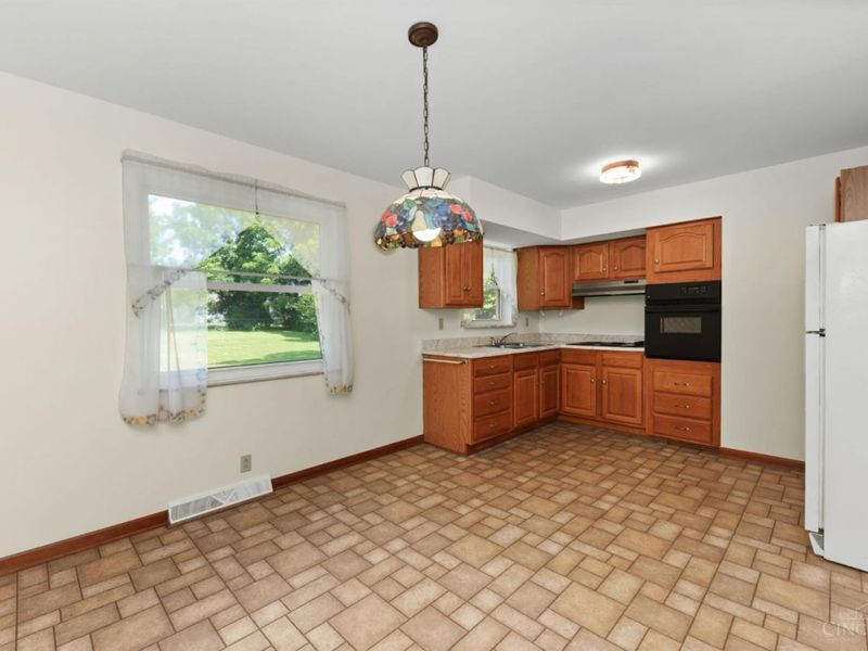 1056 Terrydel Lane, Pierce Twp, OH 45245 Photo 20