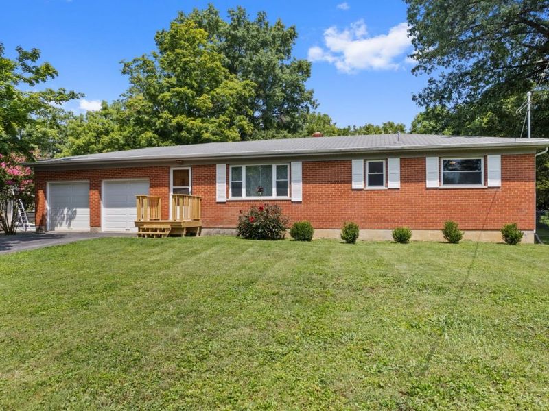1056 Terrydel Lane, Pierce Twp, OH 45245 Photo 4
