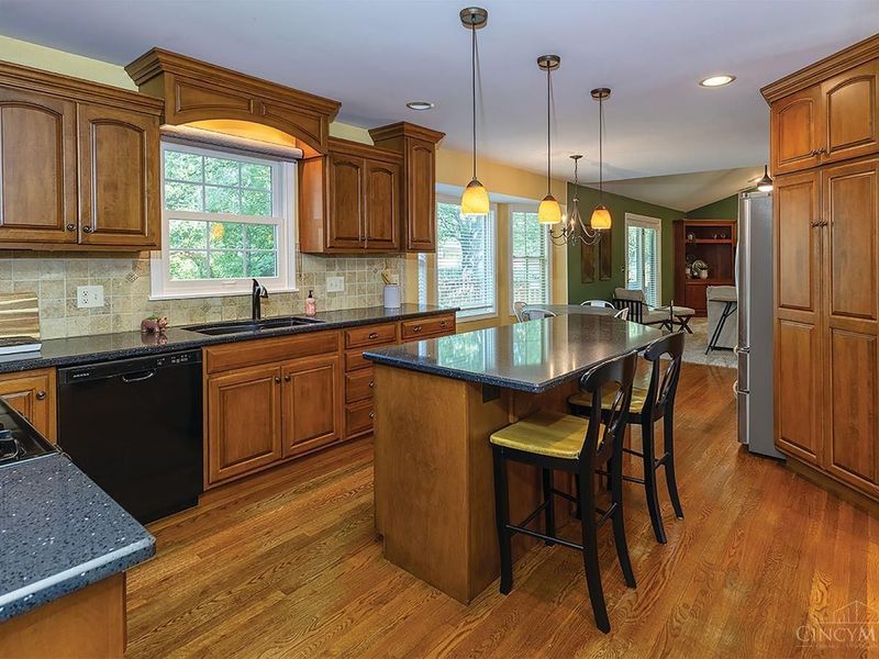 121 Livingston Drive, Hamilton, OH 45013 Photo 18