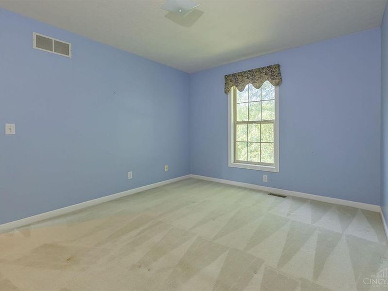121 Livingston Drive, Hamilton, OH 45013 Photo 28