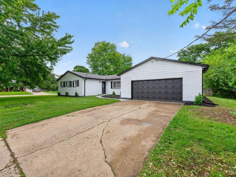 7524 Fruitwood Drive, West Chester, OH 45069 Photo 3