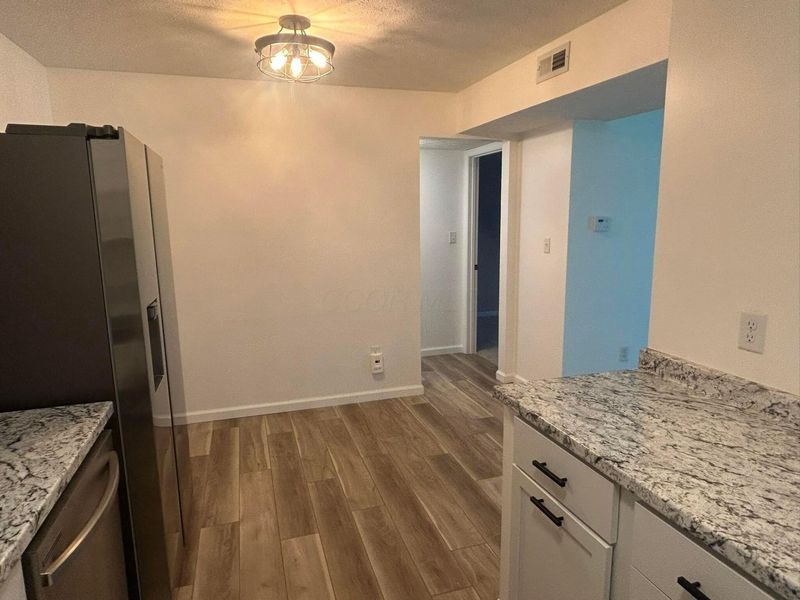 1460 Slade Avenue , Unit 202, Columbus, OH 43235 Photo 9
