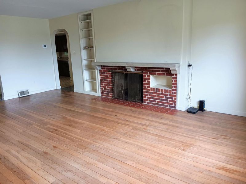 421 E Main Street , Saint Paris, OH 43072 Photo 3