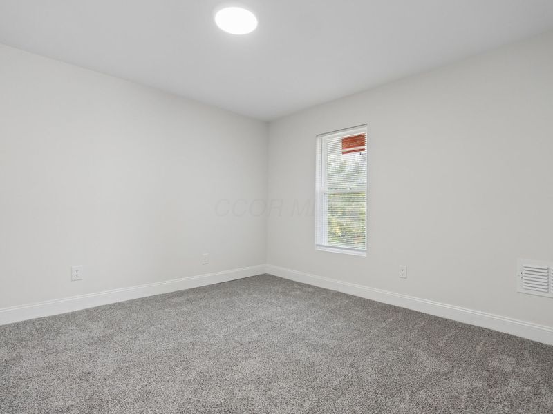1186 E 21st Avenue , Columbus, OH 43211 Photo 25