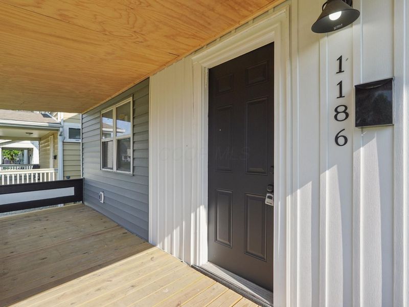 1186 E 21st Avenue , Columbus, OH 43211 Photo 6