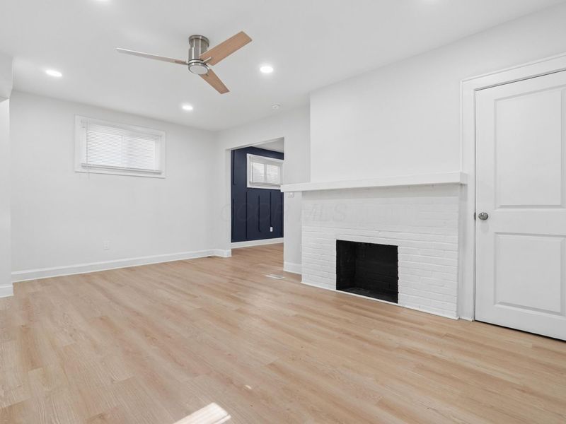 1186 E 21st Avenue , Columbus, OH 43211 Photo 8
