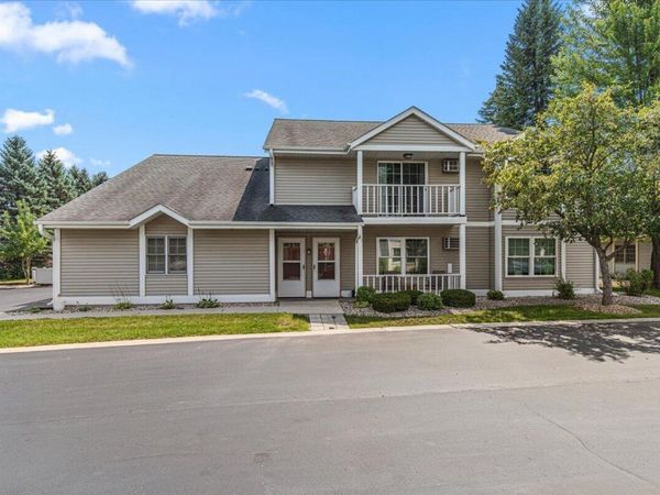 631 Barrington COURT, Unit A, West Bend, WI 53095