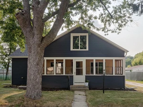 359 Prospect AVENUE, Hartland, WI 53029