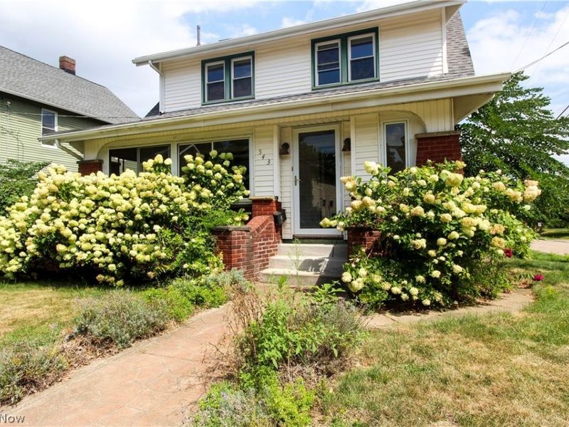 543 W Maple Street , North Canton, OH 44720 Photo 1
